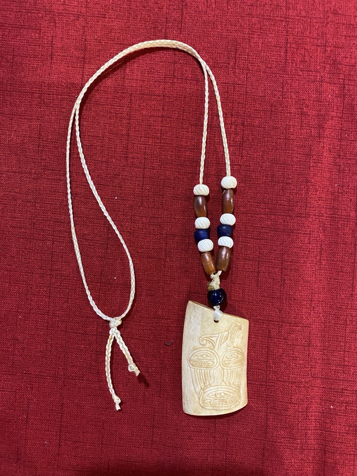 NATIVE AMERICAN ANTLER NECKLACE BEAUTIFUL - SIGNED SEE PICS NATIVE AMERICAN ANTLER NECKLACE BEAUTIFUL - SIGNED SEE PICS