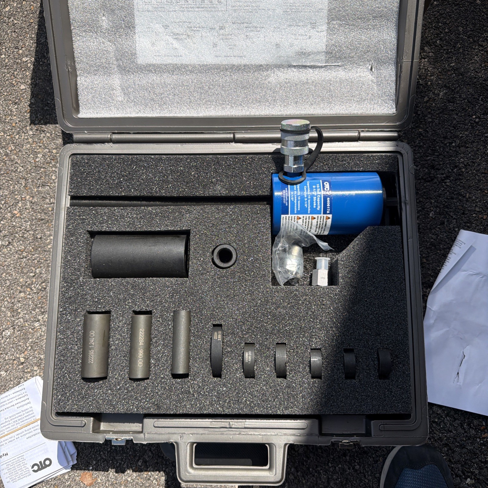 OTC 5080A Truck Front Leaf Spring Pin And Bushing Service Set OTC 5080A Truck Front Leaf Spring Pin And Bushing Service Set