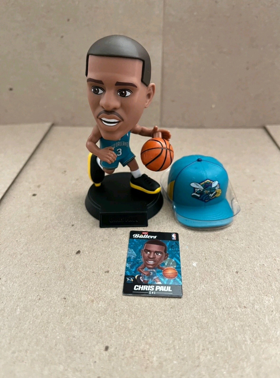 New Zuru NBA ballers Series # 3 Chris Paul RARE RARE BLOWOUT SALE New Zuru NBA ballers Series # 3 Chris Paul RARE RARE BLOWOUT SALE