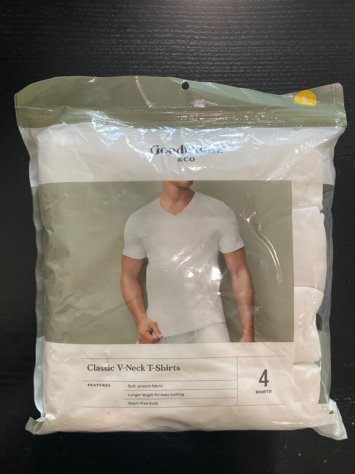 Goodfellow & Co Mens V-Neck T-Shirts White Size Small, 4-Pack NEW 100% Cotton Goodfellow & Co Mens V-Neck T-Shirts White Size Small, 4-Pack NEW 100% Cotton