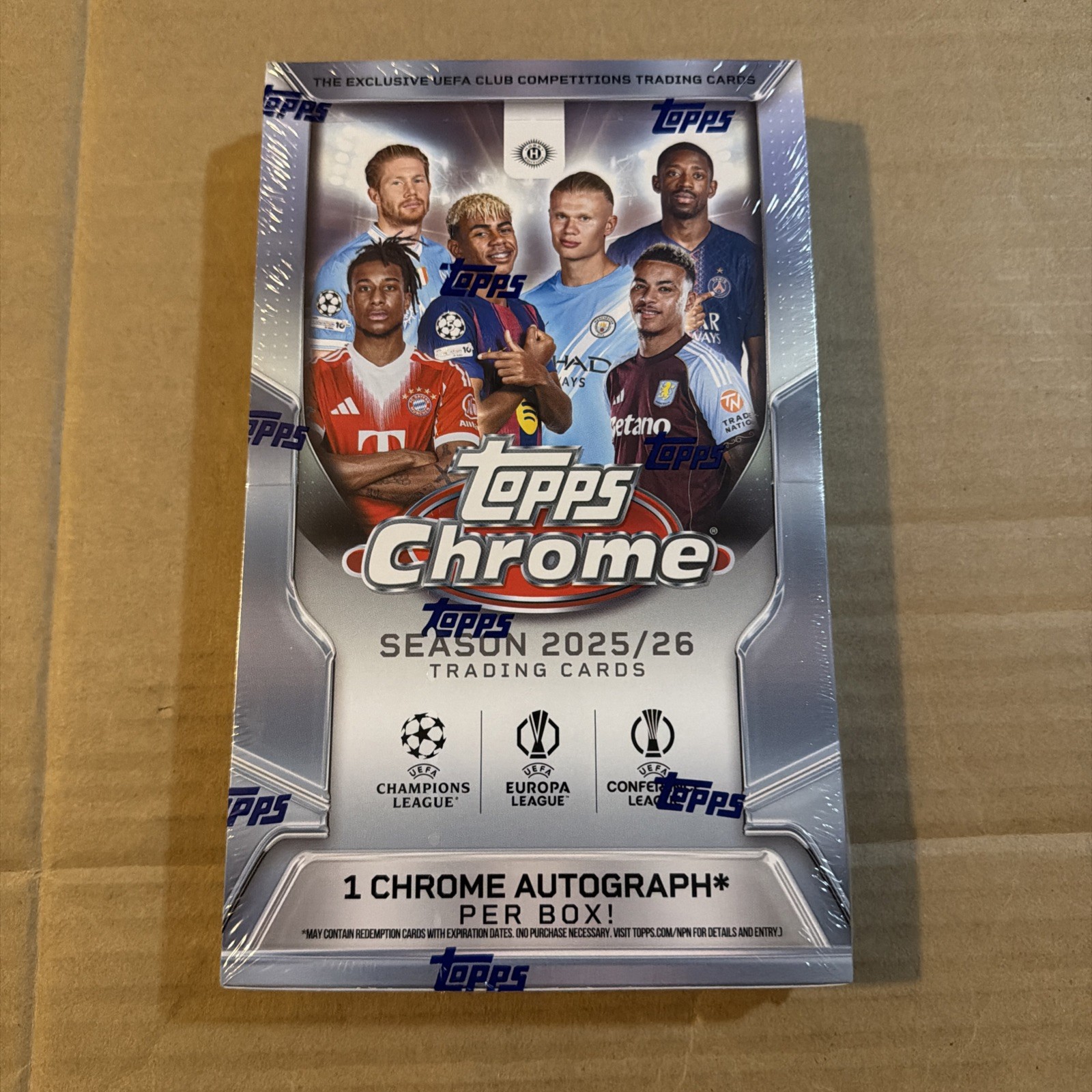 2025-26 Topps Chrome UEFA Club Competitions Soccer Hobby Box Sealed In Hand 2025-26 Topps Chrome UEFA Club Competitions Soccer Hobby Box Sealed In Hand