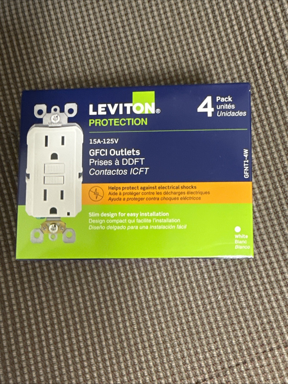 Leviton 4 Pack GFI Outlets With 4 Wall plates 15A-125V, White, new Leviton 4 Pack GFI Outlets With 4 Wall plates 15A-125V, White, new