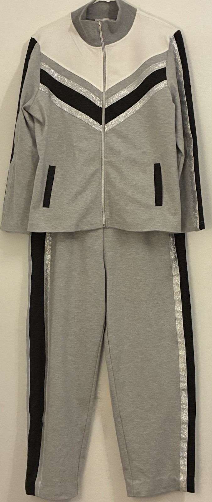 Draper’s & Damon’s PL 2 Piece Tracksuit Set Gray Silver Metallic Jacket Pants