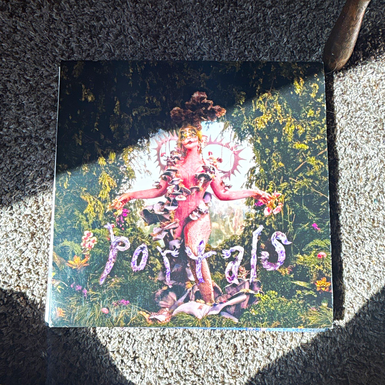 Melanie Martinez vinyls pack, posters and vinyls included. Crybaby,K-12,Portals. Melanie Martinez vinyls pack, posters and vinyls included. Crybaby,K-12,Portals.