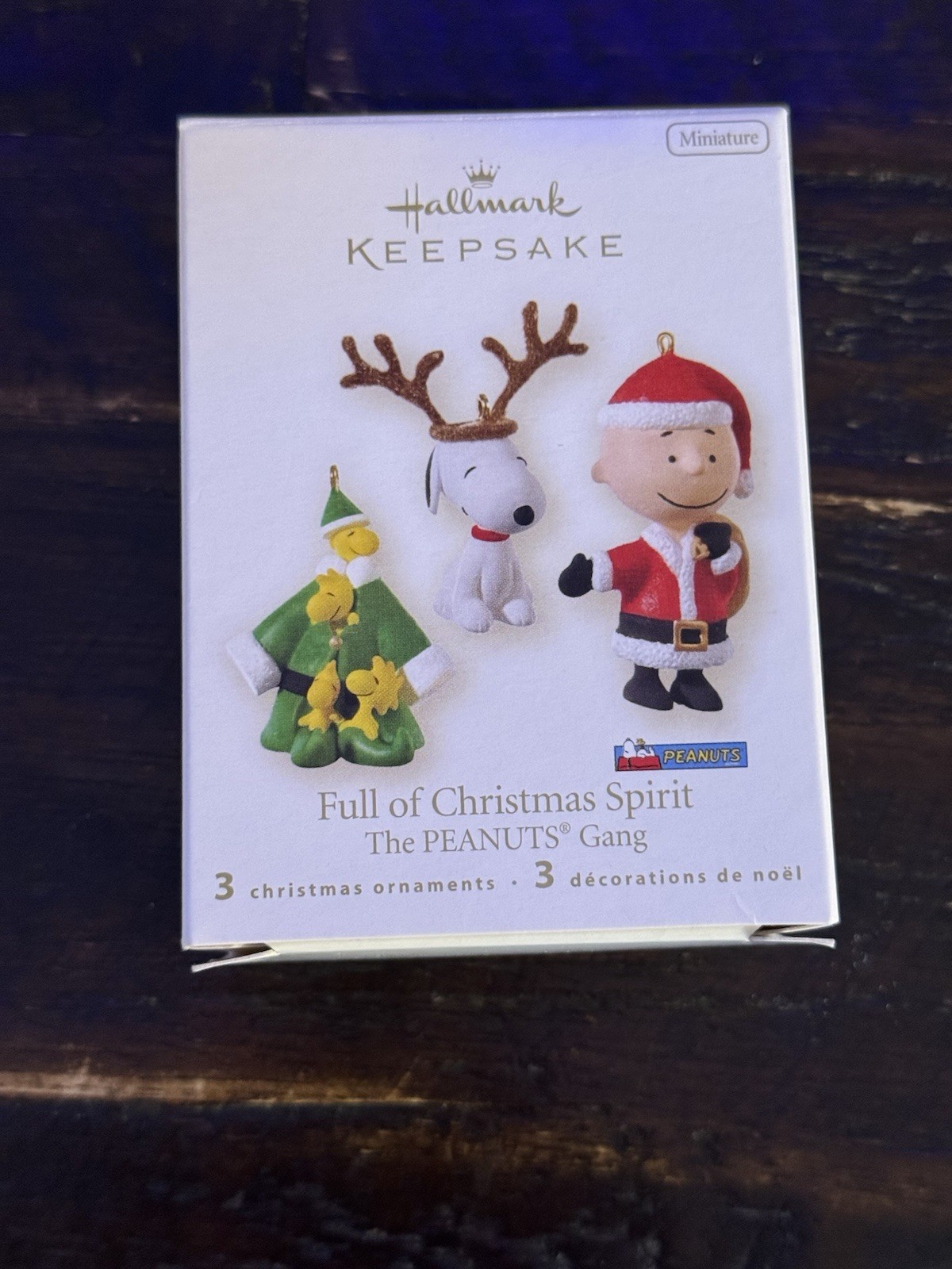 2008 Hallmark Full Of Christmas Spirit Ornament - The Peanuts Gang 2008 Hallmark Full Of Christmas Spirit Ornament - The Peanuts Gang