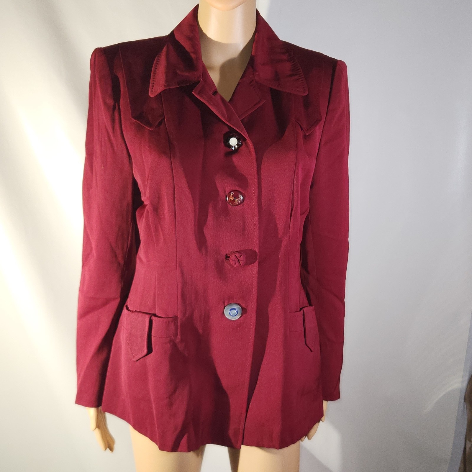 Vintage 1940s Bundschu Fashionbilt Ruby Red Wool Blend Blazer Coat Hourglass 40s Vintage 1940s Bundschu Fashionbilt Ruby Red Wool Blend Blazer Coat Hourglass 40s