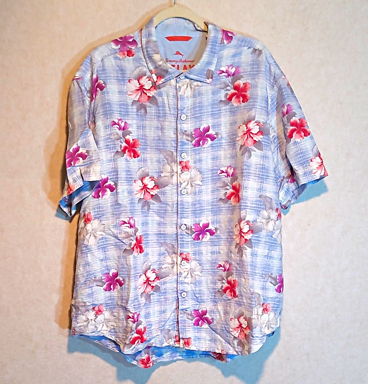 Tommy Bahama Relax Mens XL Blue Floral Hawaiian Cotton Linen Short Sleeve Shirt Tommy Bahama Relax Mens XL Blue Floral Hawaiian Cotton Linen Short Sleeve Shirt