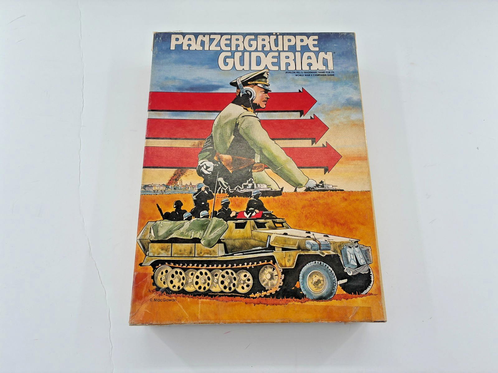 Panzergruppe Guderian WW2 Tactical Simulation War Bookcase Game 1976 Avalon Hill