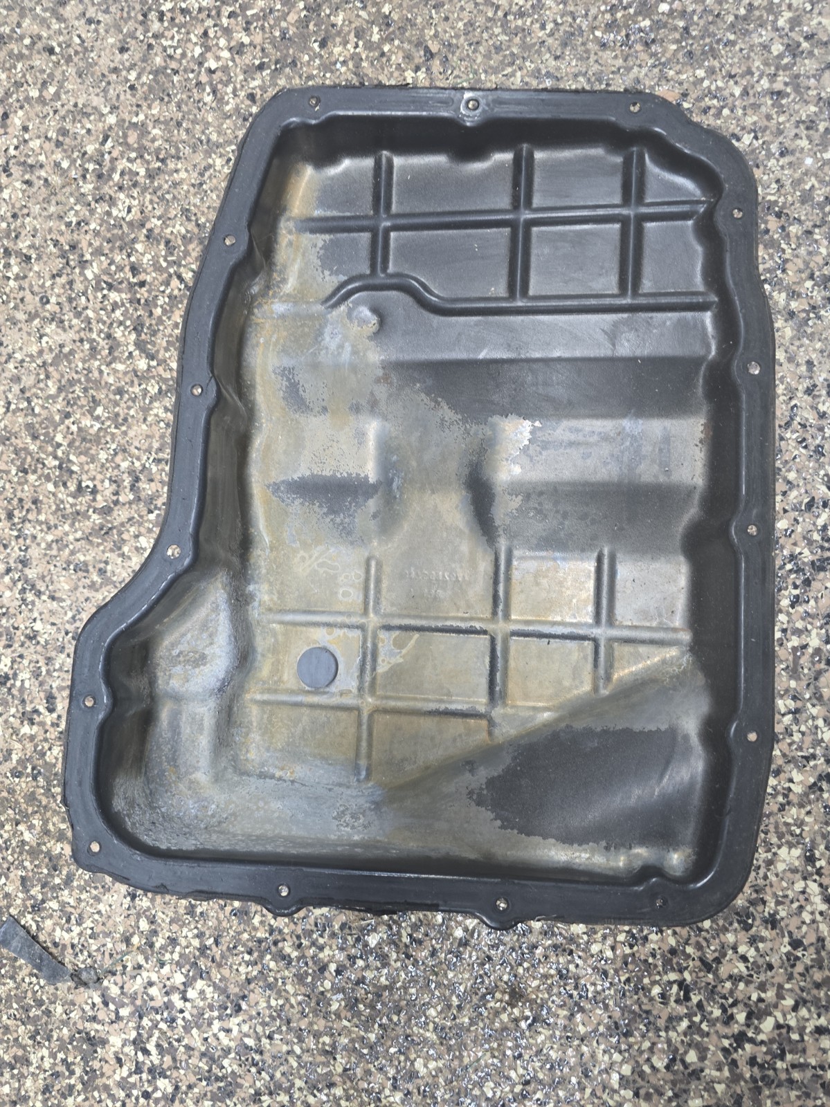 2013 Ram 2500 Auto Transmission Pan. Pulled From Good Trans At About 60k Miles. 2013 Ram 2500 Auto Transmission Pan. Pulled From Good Trans At About 60k Miles.