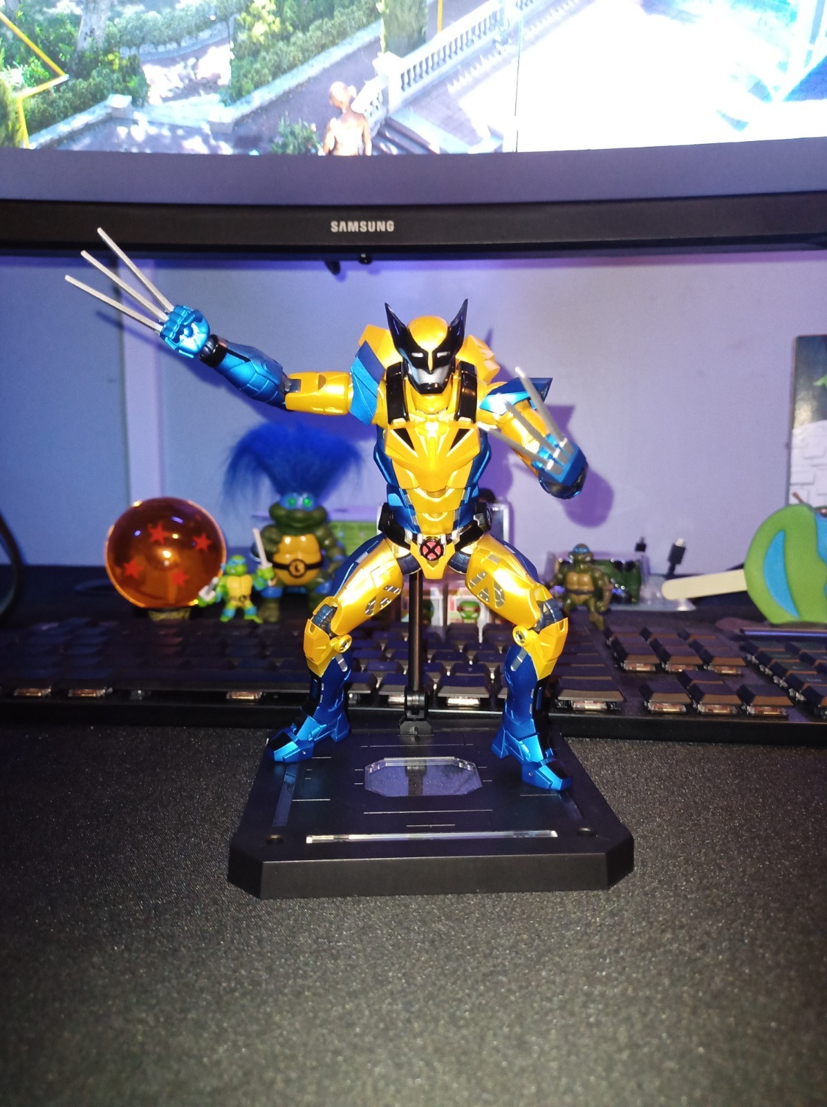 Sentinel Fighting Armor Marvel Wolverine Action Figure w/ Claws, Hands 2021 Sentinel Fighting Armor Marvel Wolverine Action Figure w/ Claws, Hands 2021