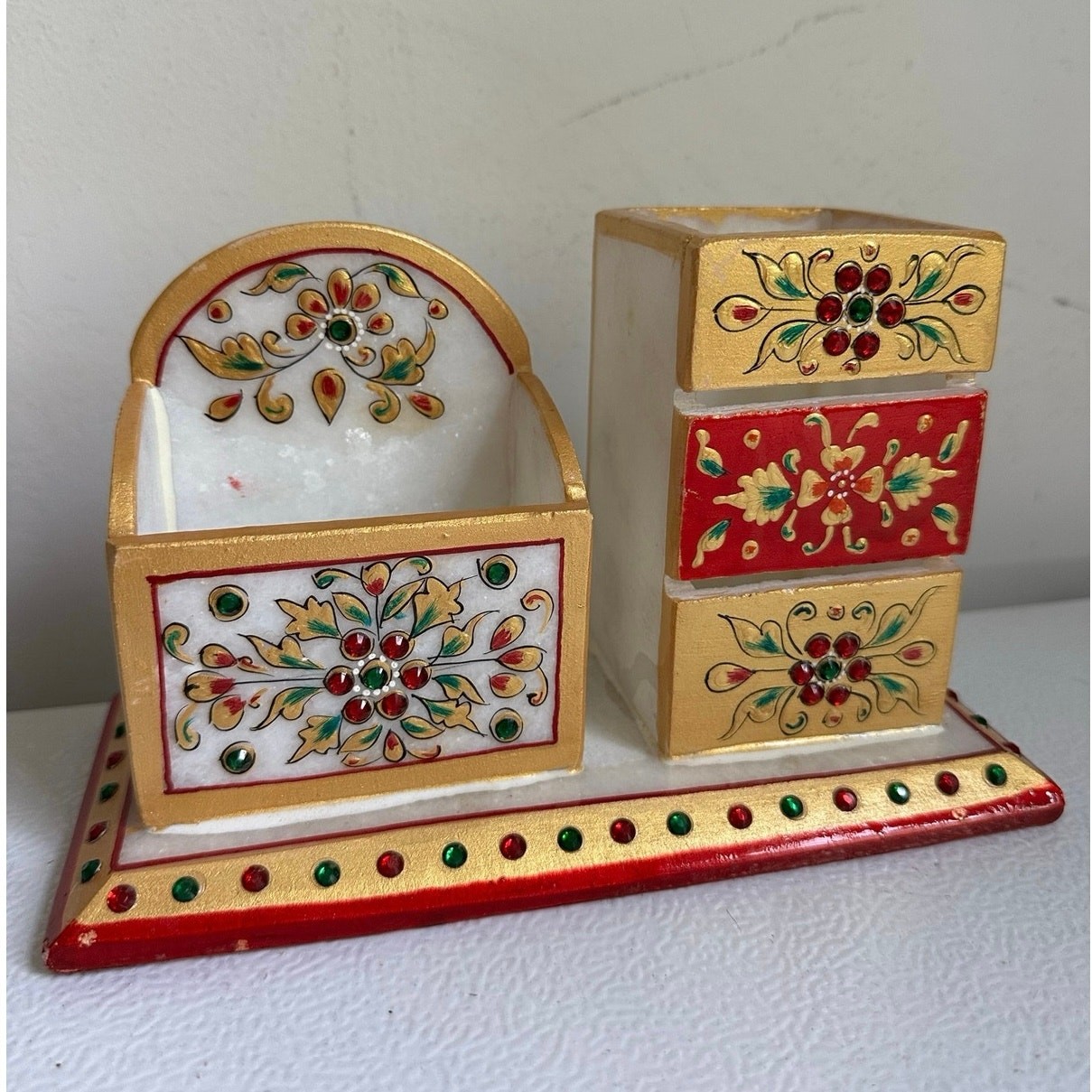 Handcrafted Marble Pen Holder /Card Slot, Desk Organizer Artwork red colorful Handcrafted Marble Pen Holder /Card Slot, Desk Organizer Artwork red colorful