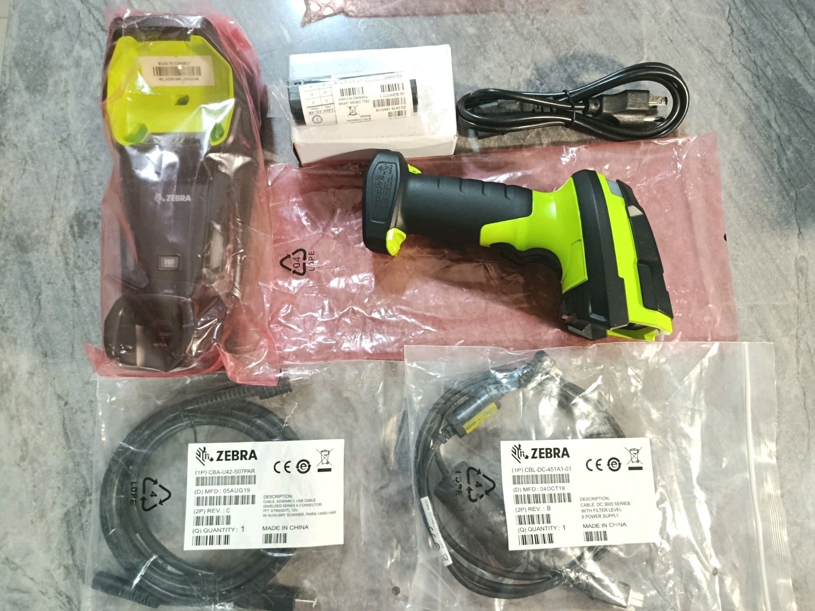 Zebra DS3678-ER2F003VZWW Wireless Barcode Scanner Kit Zebra DS3678-ER2F003VZWW Wireless Barcode Scanner Kit
