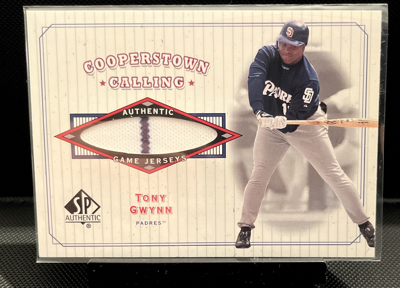 2001 SP Authentic - Cooperstown Calling Tony Gwynn #CC-TG (MEM) 2001 SP Authentic - Cooperstown Calling Tony Gwynn #CC-TG (MEM)