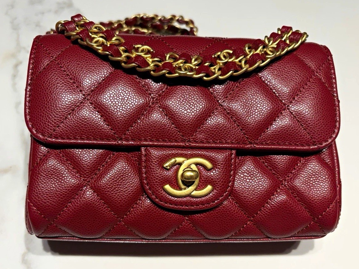 CHANEL Mini Flap Bag Dark Red Grained Calfskin & Gold-Tone Metal crossbody CHANEL Mini Flap Bag Dark Red Grained Calfskin & Gold-Tone Metal crossbody