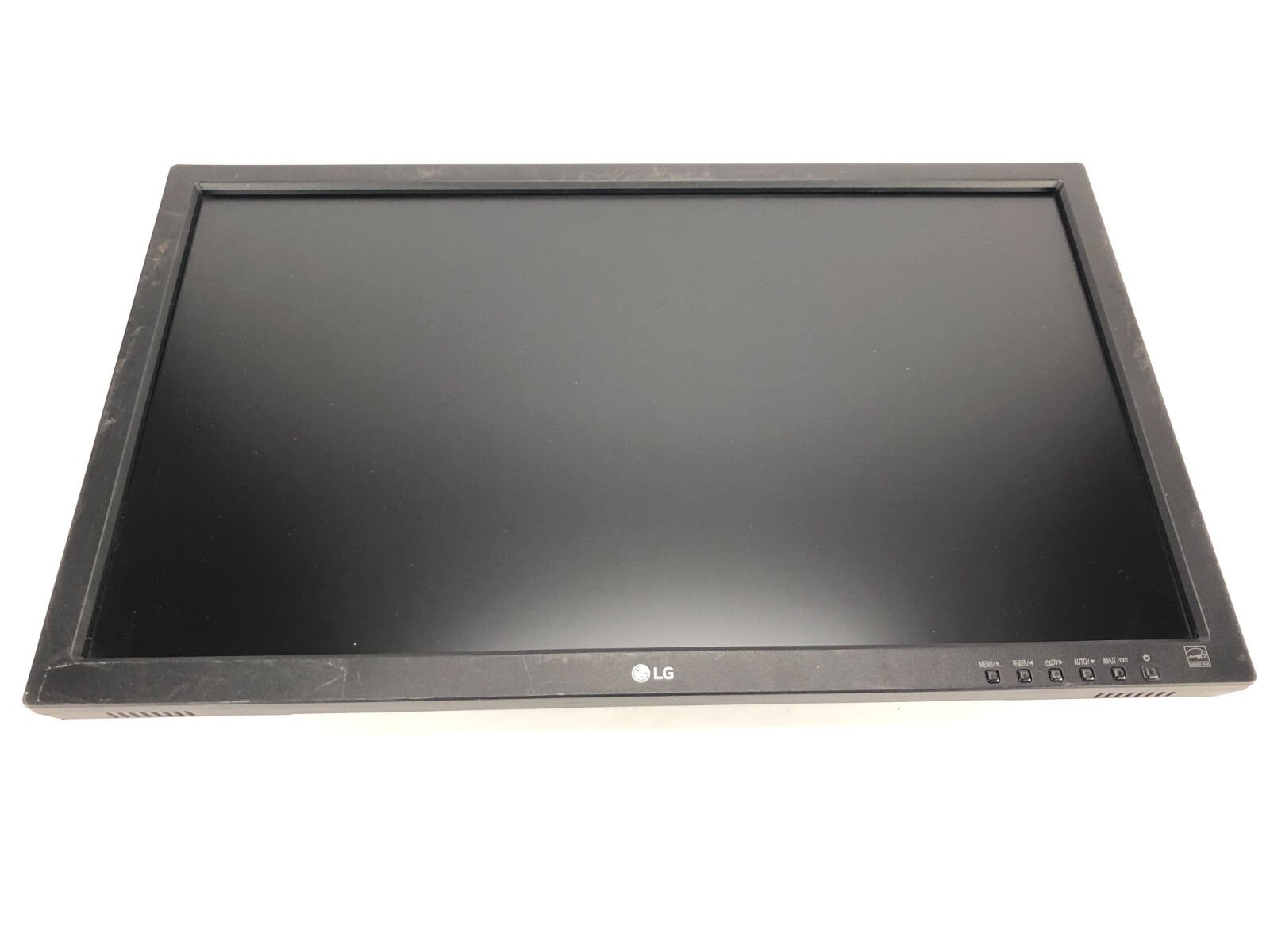 LG 24\