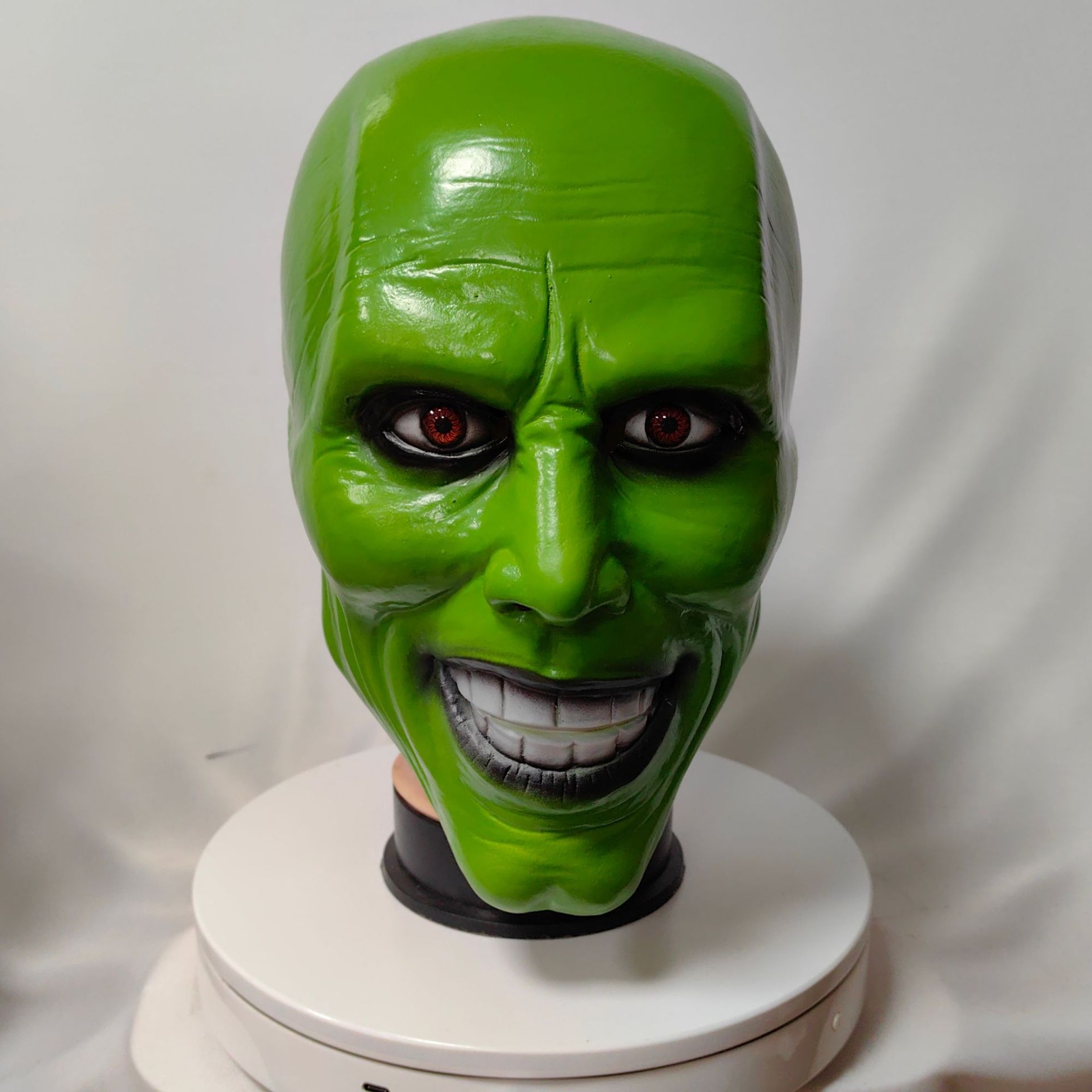 The Mask Jim Carrey Green Latex Mask Halloween Party Movie Cosplay Costume Prop The Mask Jim Carrey Green Latex Mask Halloween Party Movie Cosplay Costume Prop