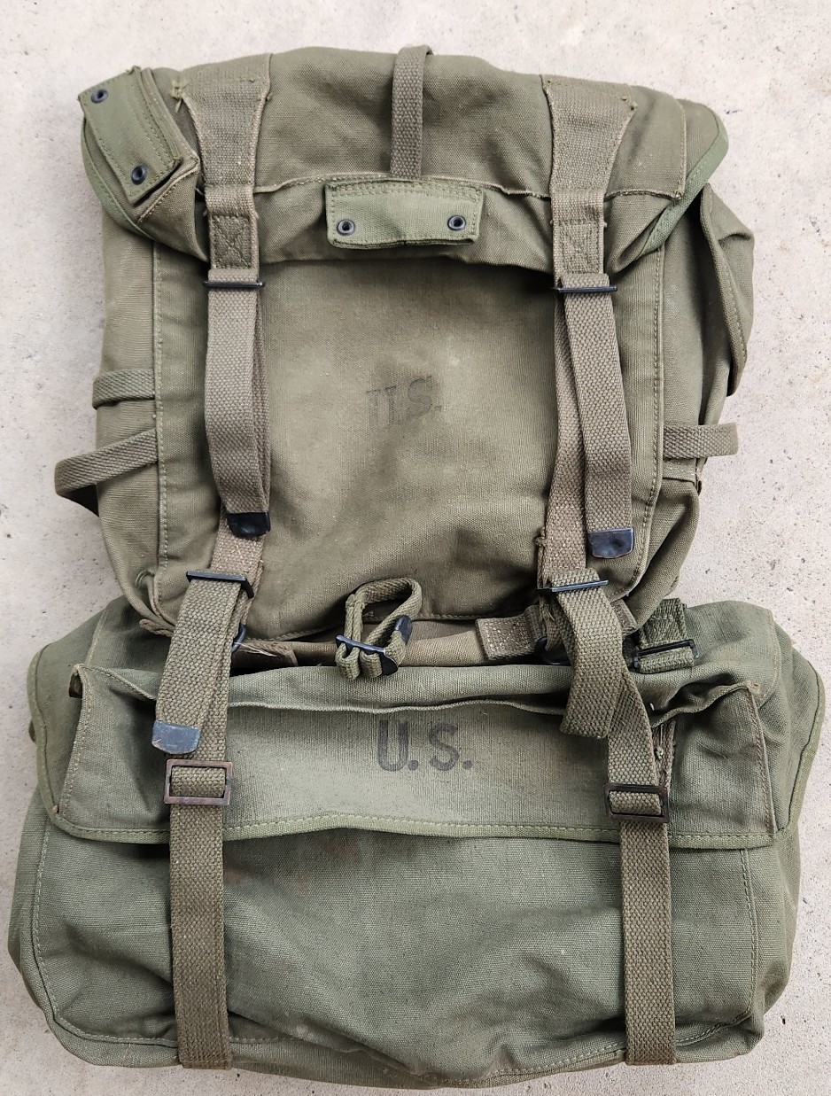 US Army M1945 Field Pack Complete Group Korean War WWII Suspenders