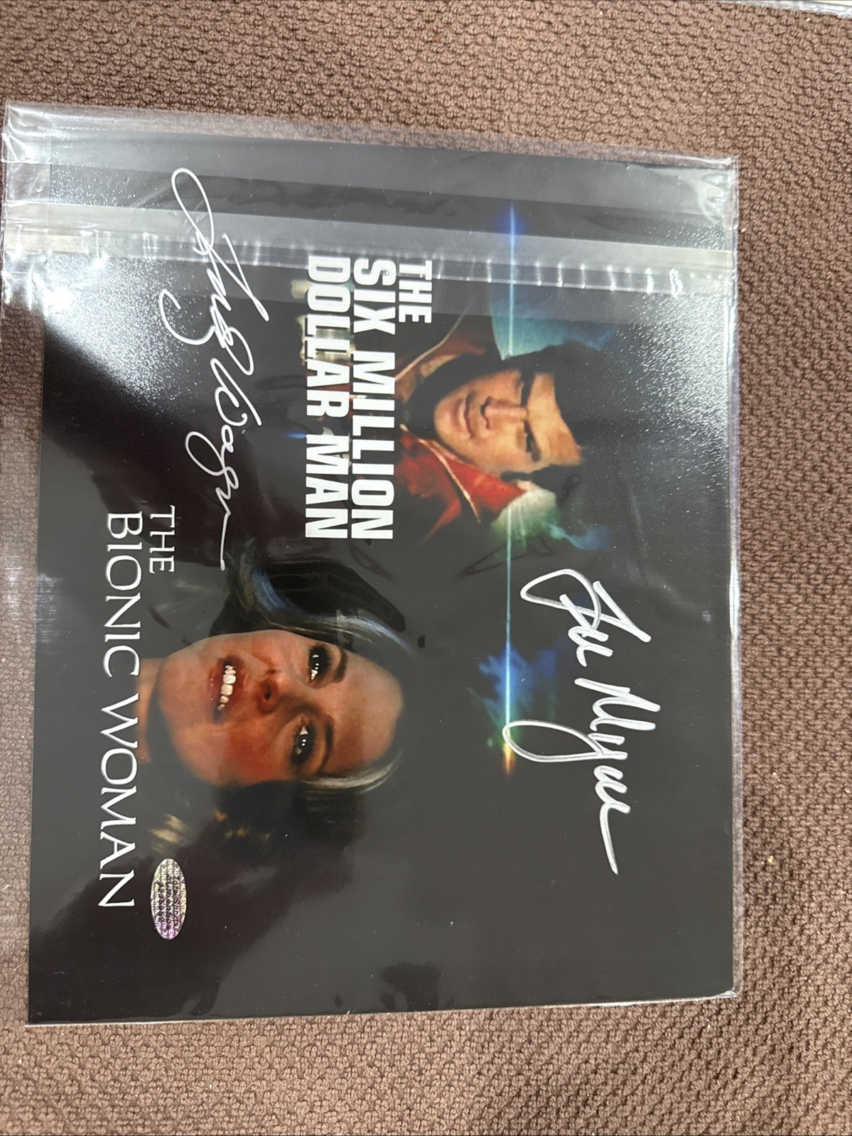 The Six Million Dollar Man Lee Majors Linda Wagner The Bionic Woman W COA The Six Million Dollar Man Lee Majors Linda Wagner The Bionic Woman W COA