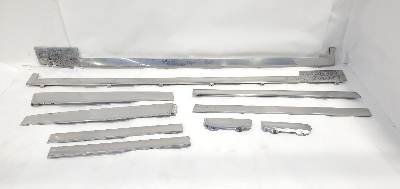 1986 Cadillac Fleetwood RWD OEM Full Set Body Rocker Lower Chrome Trim