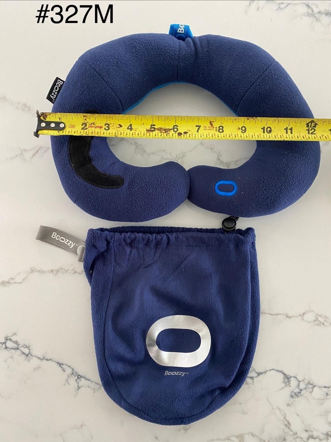 1 new Medium bcozzy neck pillow Travel Pillow 1 new Medium bcozzy neck pillow Travel Pillow