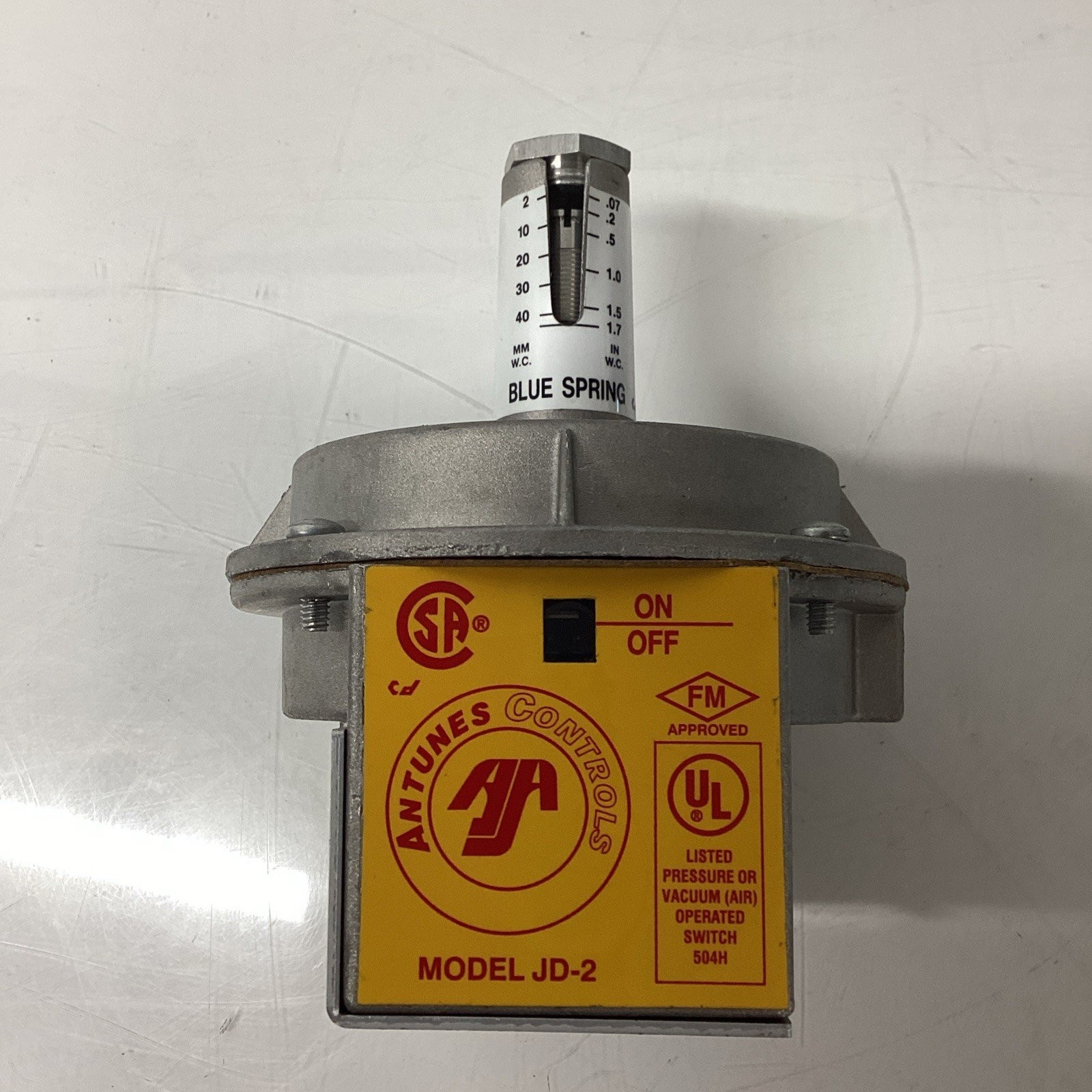 Antunes Controls Model JD-2 Spring/Pressure Switch N-754 Antunes Controls Model JD-2 Spring/Pressure Switch N-754