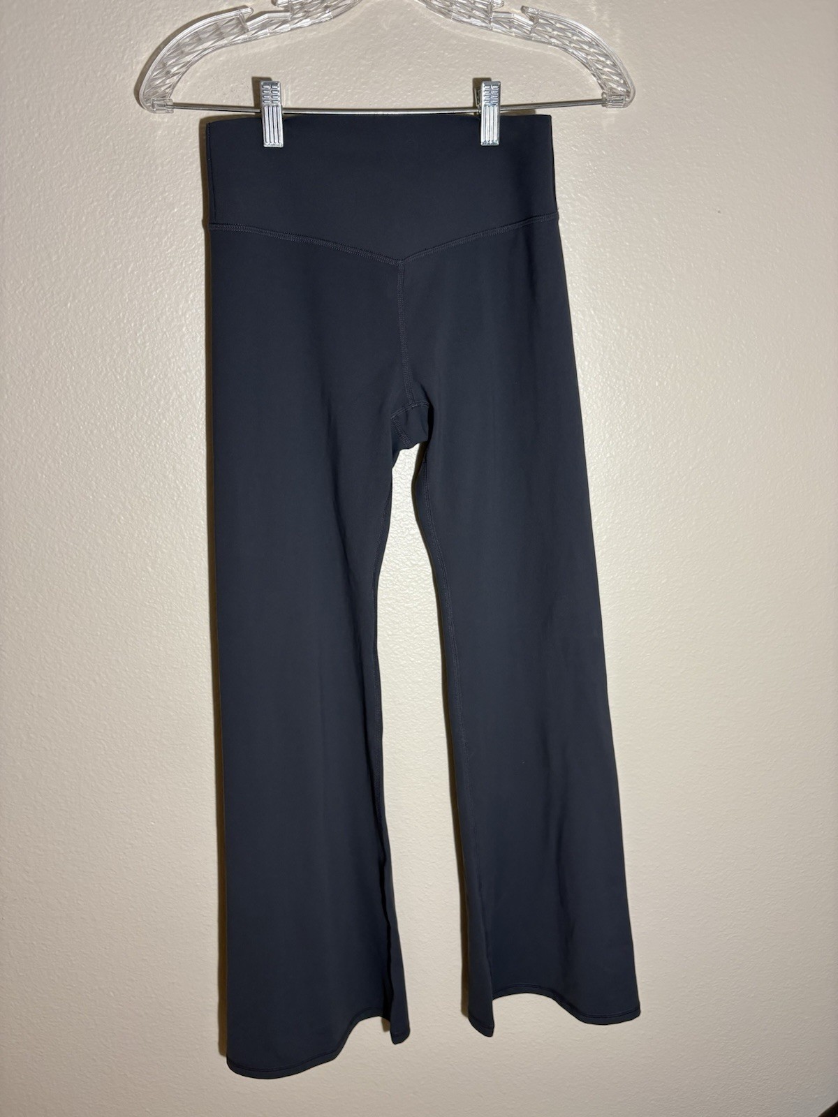 Fabletics PureLuxe Women’s Pull-On Yoga Pants Size S Petite Short Dark Gray NEW Fabletics PureLuxe Women’s Pull-On Yoga Pants Size S Petite Short Dark Gray NEW