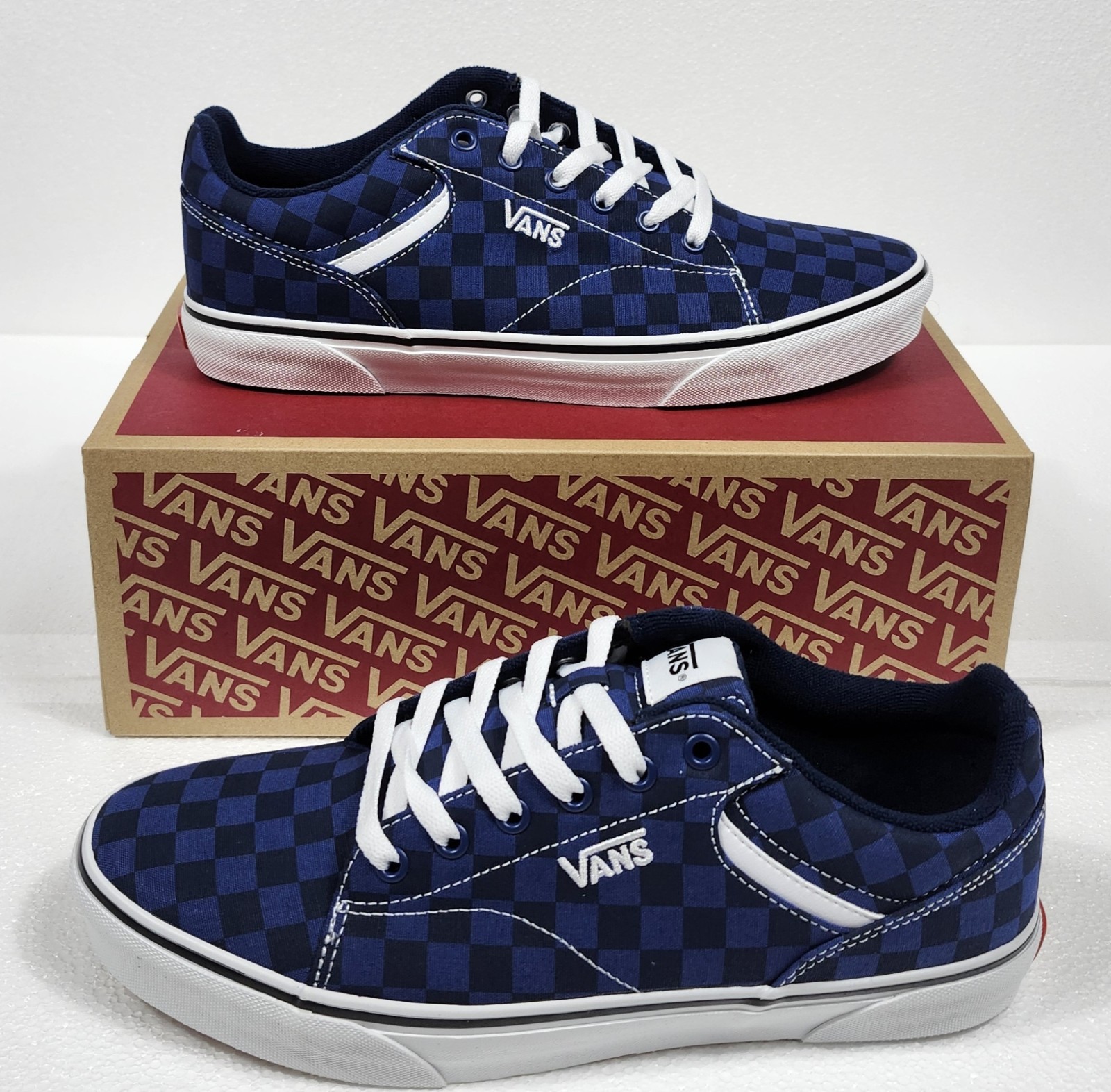 Men\'s Vans Shoes Size 10.5 Seldan Blue White Tonal Check Lace Up Sneakers Men\'s Vans Shoes Size 10.5 Seldan Blue White Tonal Check Lace Up Sneakers