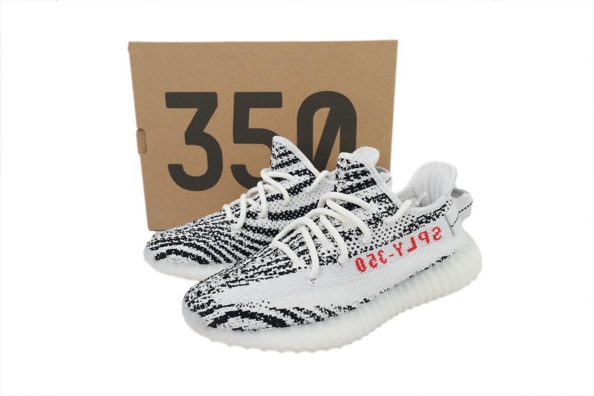 New Adidas Yeezy Boost 350 V2 white 