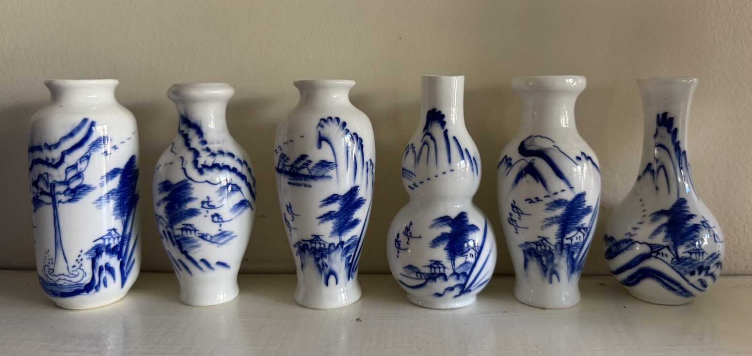 Fine VTG Chinese Eggshell Porcelain Miniature Set of 6 Translucent Vases, 4”H