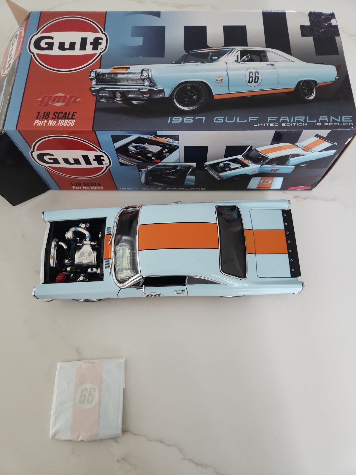 GMP 1/18 1967 Gulf Ford Fairlane #18858 1 Of 600 Diecast GMP 1/18 1967 Gulf Ford Fairlane #18858 1 Of 600 Diecast