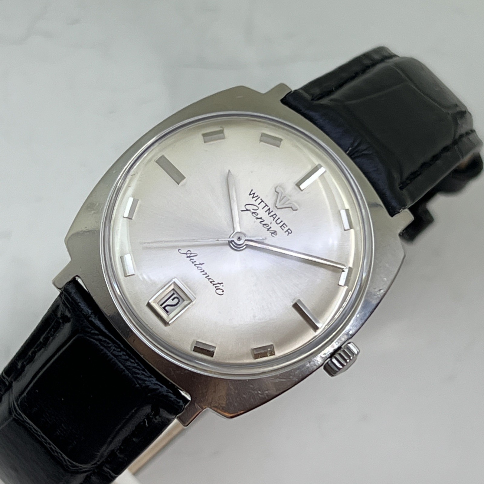 Vintage 1960’s Men’s WITTNAUER Automatic Stunning Silver Dial Serviced WARRANTY Vintage 1960’s Men’s WITTNAUER Automatic Stunning Silver Dial Serviced WARRANTY