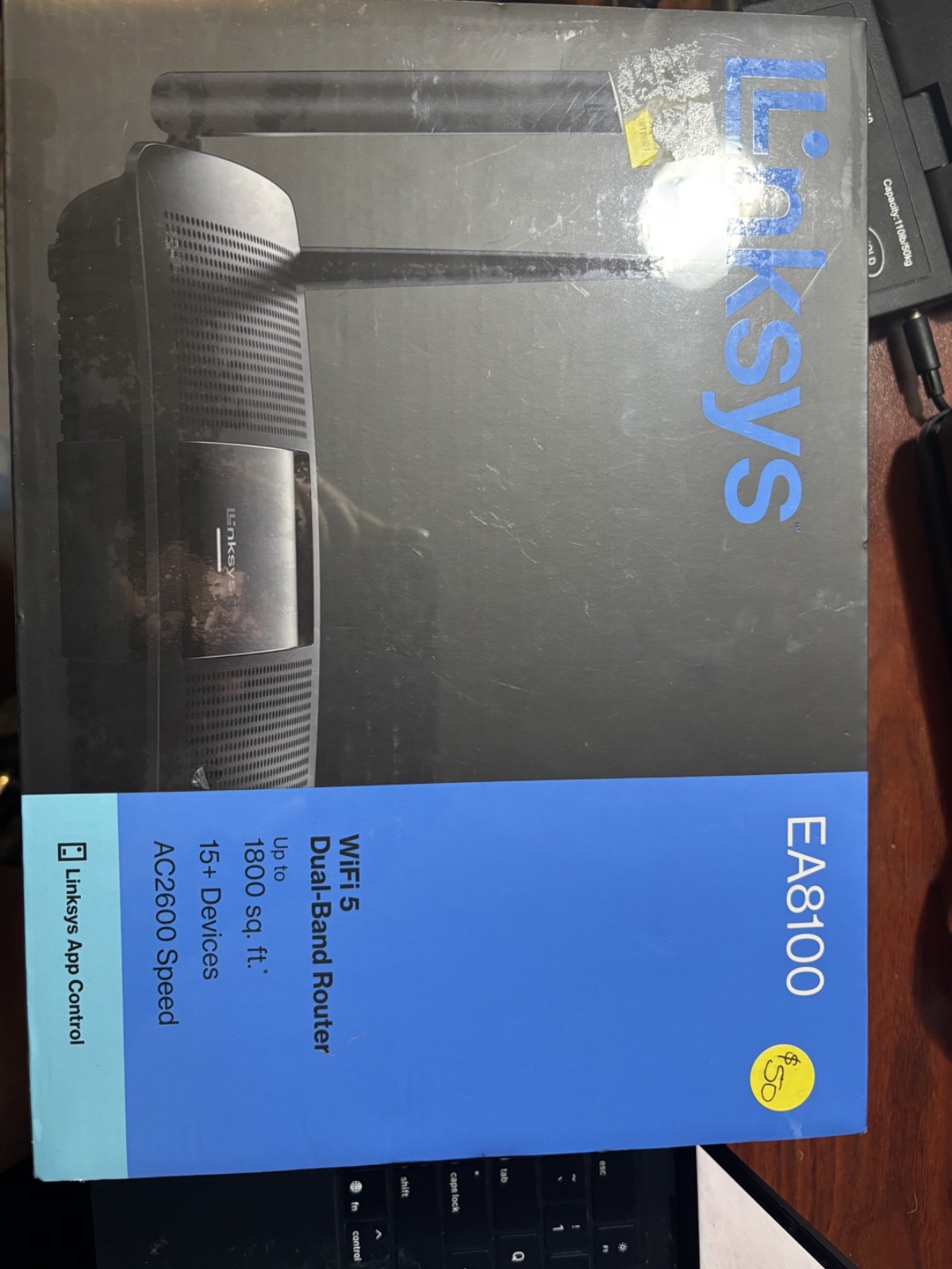 linksys EA8100 Wifi 5 dual band router linksys EA8100 Wifi 5 dual band router