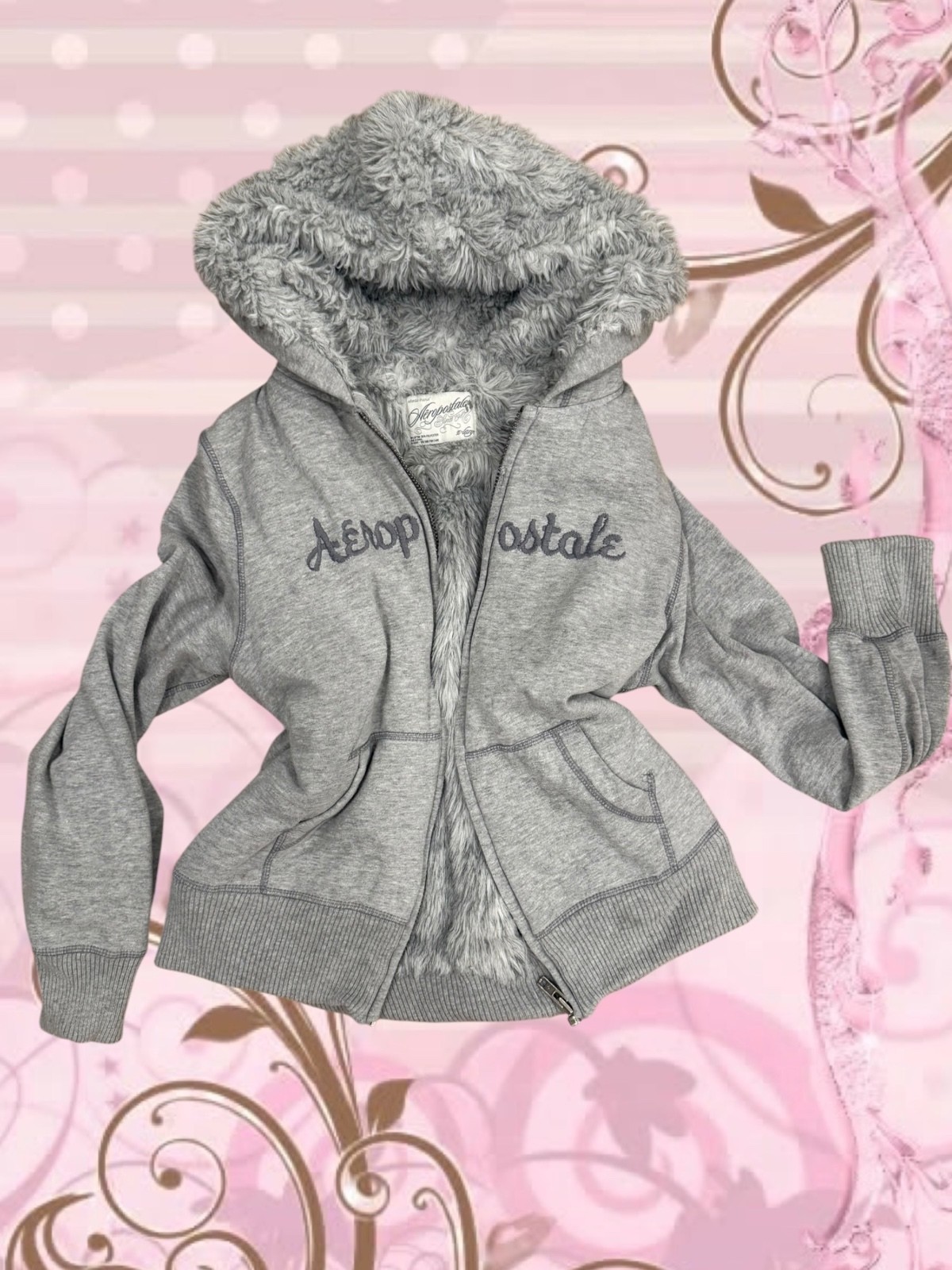 Vintage Aeropostale Gray Fur-Lined Hoodie Jacket Vintage Aeropostale Gray Fur-Lined Hoodie Jacket