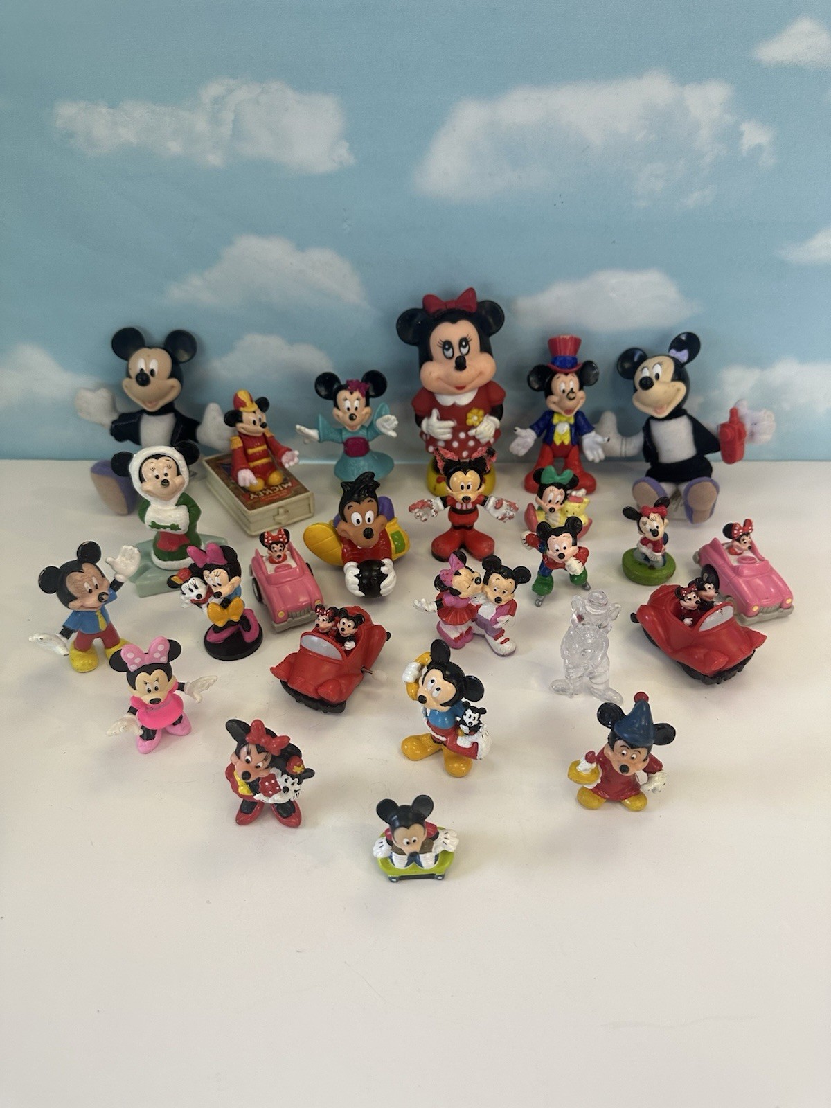 RARE LOT 25 Vintage Disney Mickey & Minnie Mouse Figurines Toy Collectibles NOS RARE LOT 25 Vintage Disney Mickey & Minnie Mouse Figurines Toy Collectibles NOS