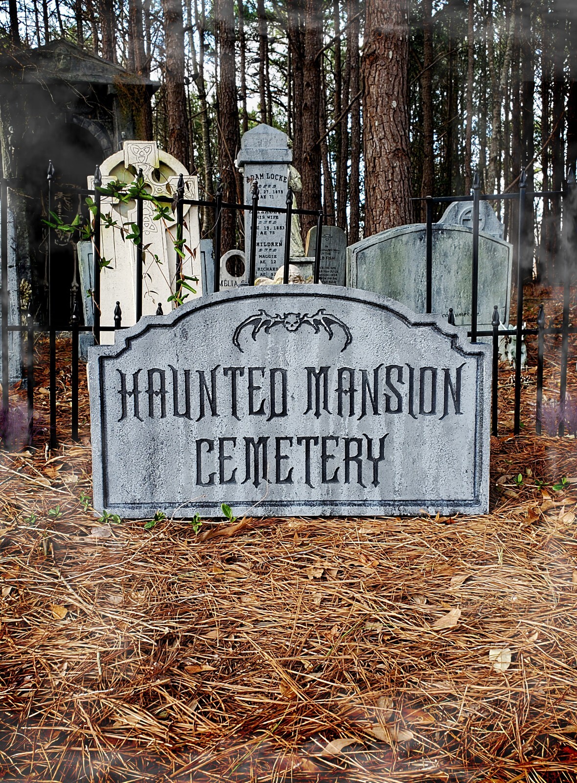 Evil Soul Studios Haunted Mansion Double-Sided Cemetery Sign Halloween Prop