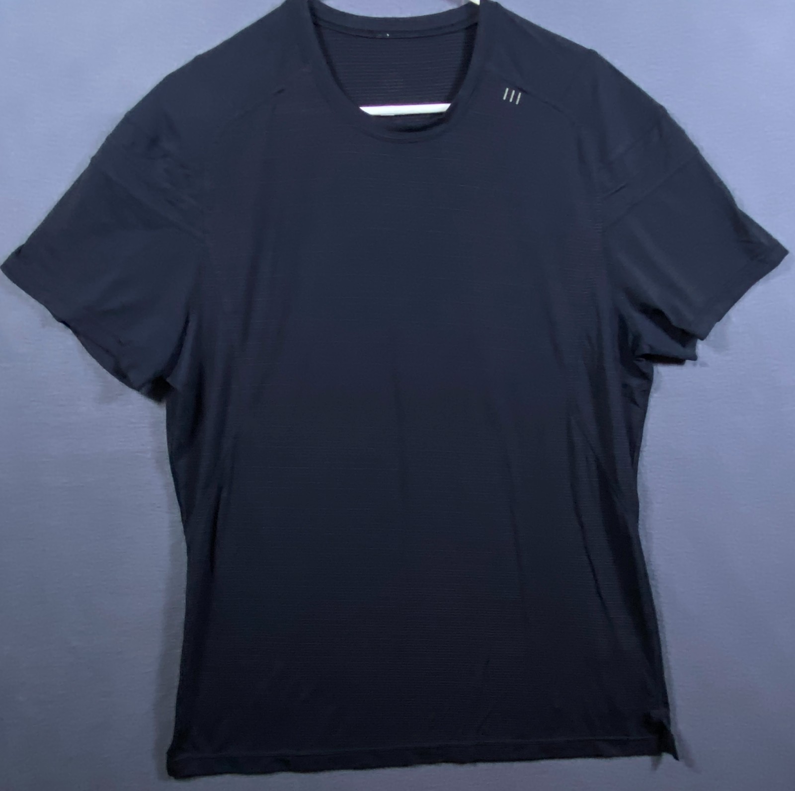 Lululemon Relaxed-Fit Training Short-Sleeve Black License To Train Mens L no tag