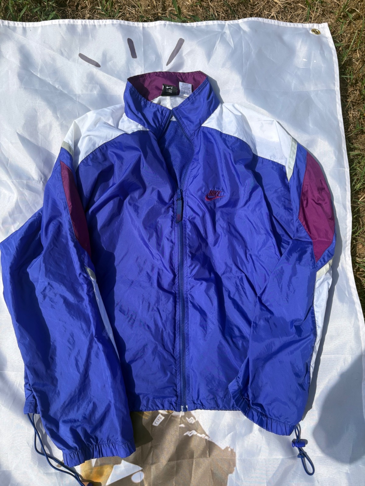 Vintage 80\'s/90\'s Nike windbreaker