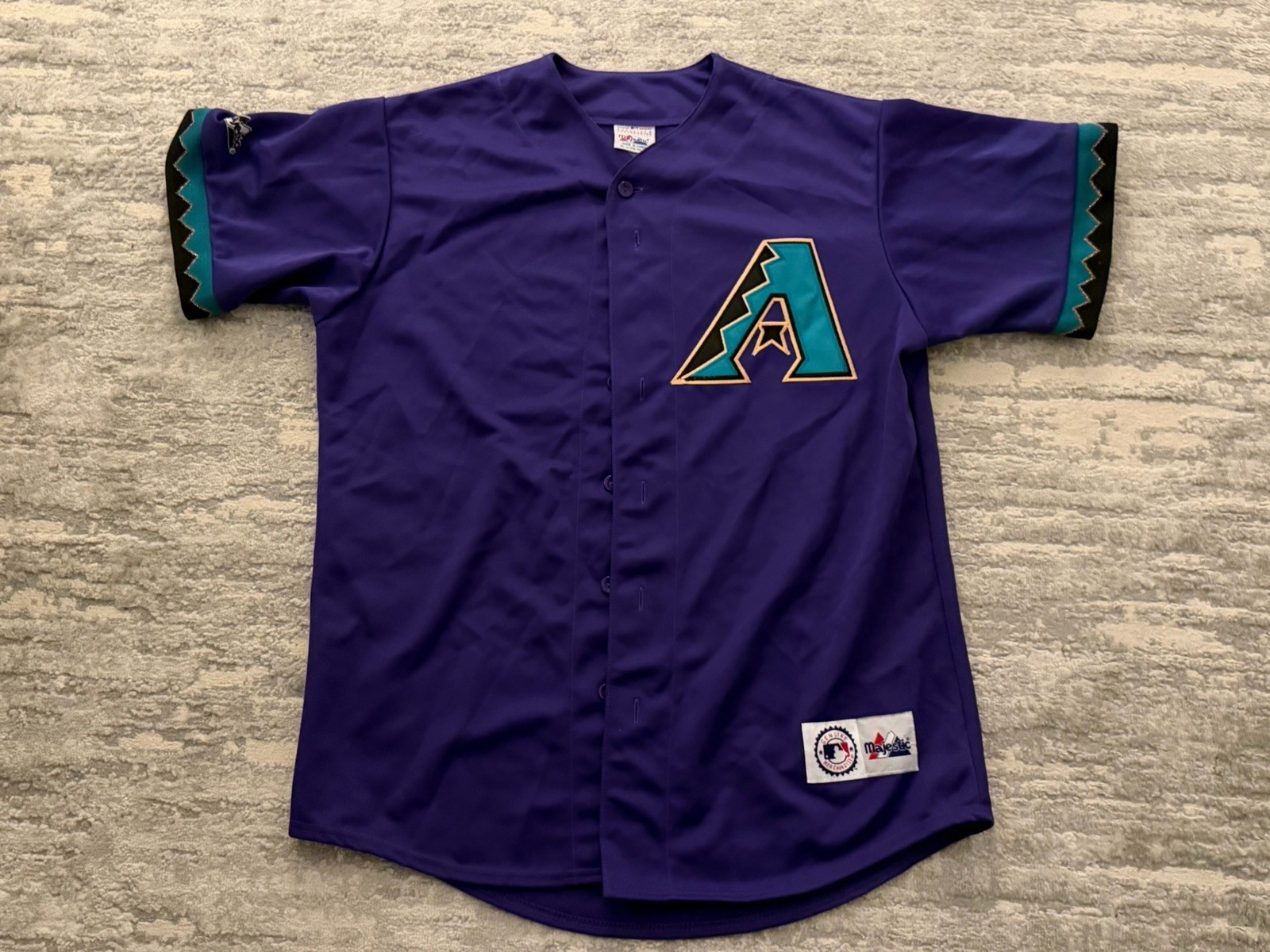 EUC Vintage Majestic Arizona Diamondbacks Purple Jersey 90s MLB Size L EUC Vintage Majestic Arizona Diamondbacks Purple Jersey 90s MLB Size L