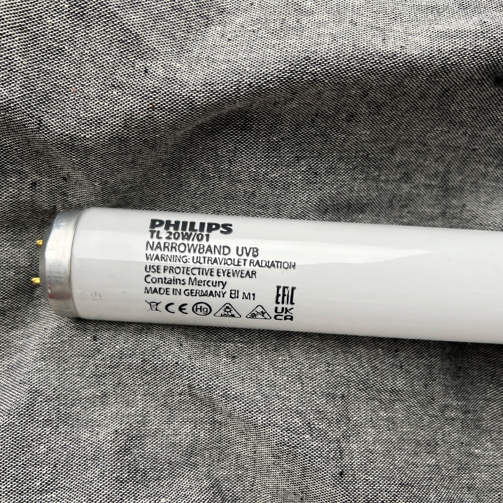 Philips TL T12 20W/01 G13 RS UVB Narrowband UV-B 24 Inches Long
