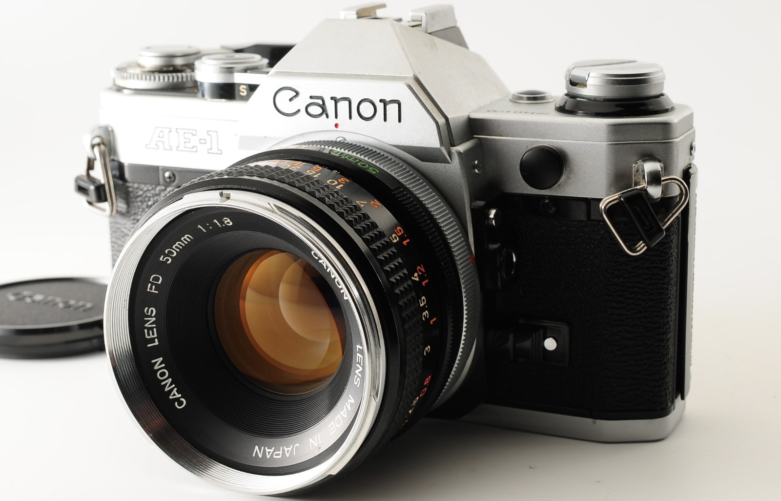 【NEAR MINT w/Cap】Canon AE-1 Silver SLR 35mm Film Camera FD 50mm F1.8 Lens #J319