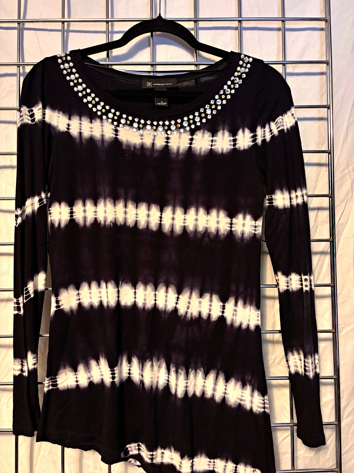 INC International Concepts Women’s Black/White Tie-Dye Rhinestone Top S INC International Concepts Women’s Black/White Tie-Dye Rhinestone Top S