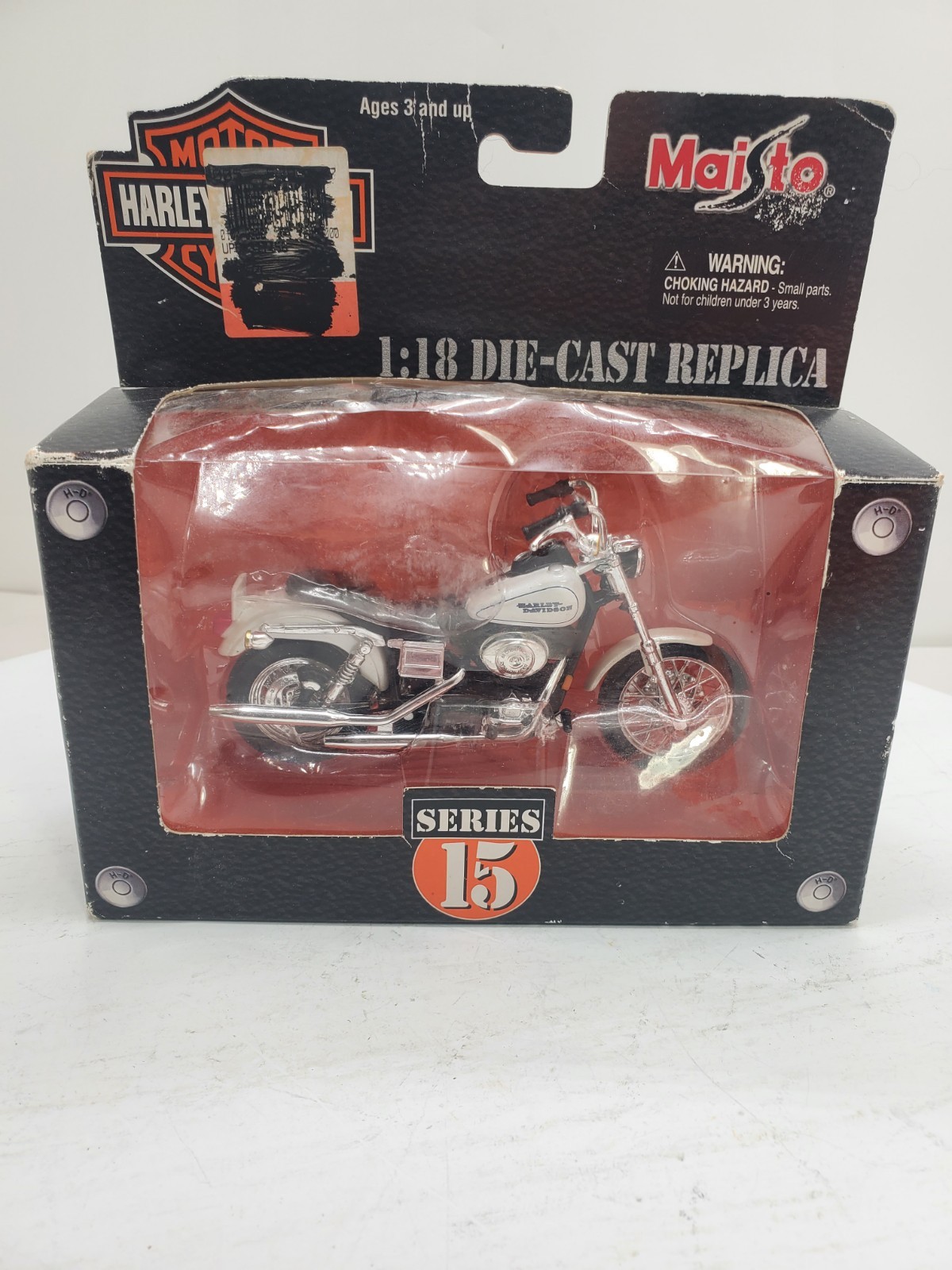MAISTO HARLEY 2002 FXDL DYNA LOW RIDER SERIES 15 FACTORY PACKAGED NEW Box Wear MAISTO HARLEY 2002 FXDL DYNA LOW RIDER SERIES 15 FACTORY PACKAGED NEW Box Wear