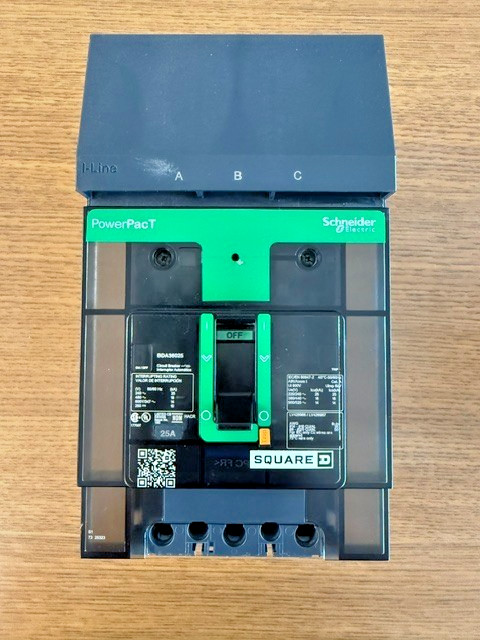 Square D power pact BDA36025 3 Pole Circuit Breaker NEW OPEN BOX