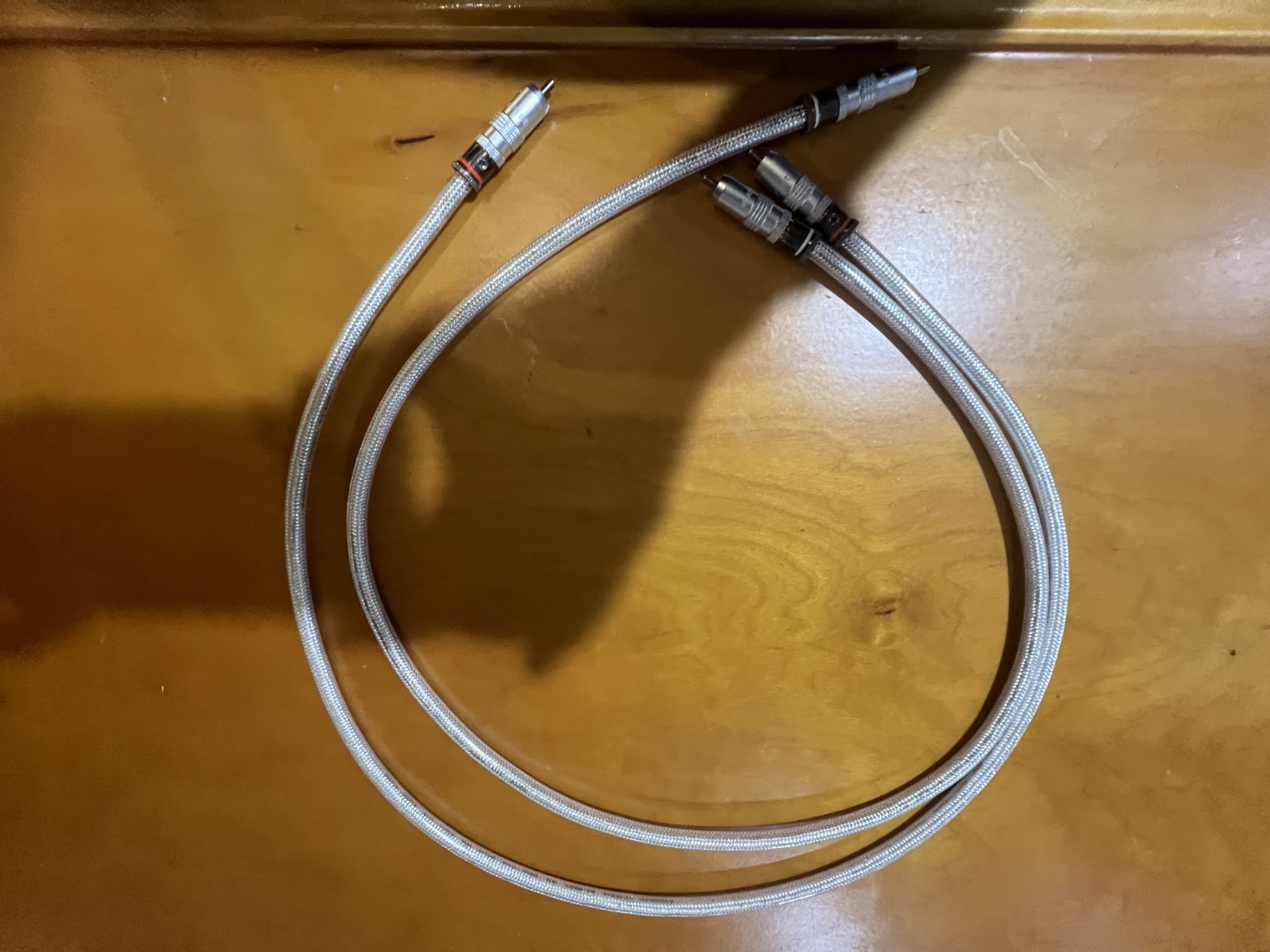 5N Pure Solid Silver RCA Stereo Interconnect Cable Pair 1m 3.3ft 5N Pure Solid Silver RCA Stereo Interconnect Cable Pair 1m 3.3ft