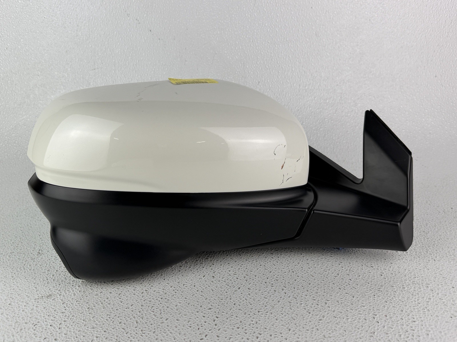 2016-2018 Honda Pilot Right Passenger Side View Power Door Mirror W/ Camera OEM