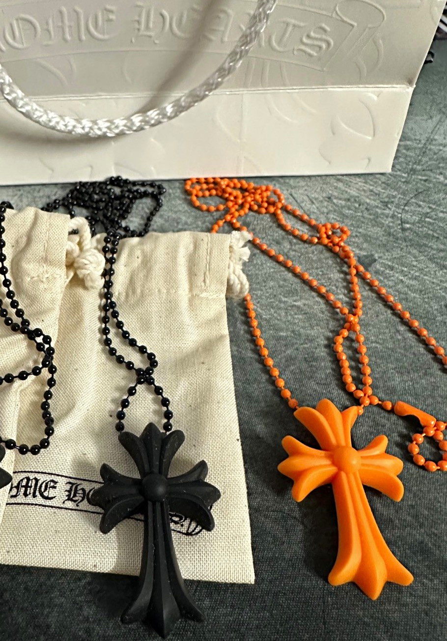 Chrome Hearts Cross silicon orange Chrome Hearts Cross silicon orange