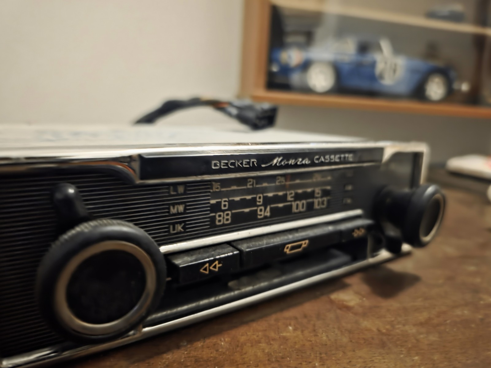 Becker Monza LMU/STEREO/1977 f.Mercedes 190SL W113 230SL CAR RADIO CASSETTE
