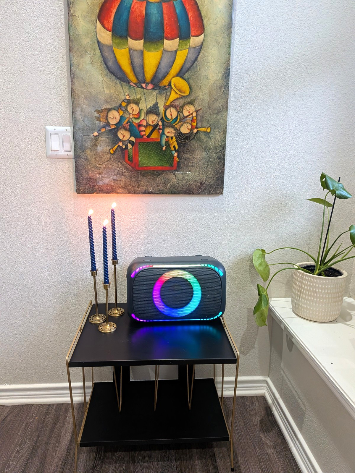 1950s-1960s Mid-Century Modern Atomic Record Player Stand/Vinyl Storage Rack 1950s-1960s Mid-Century Modern Atomic Record Player Stand/Vinyl Storage Rack