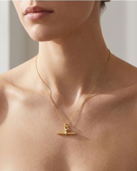 14k Yellow Gold T Bar Necklace with 18 14k Yellow Gold T Bar Necklace with 18