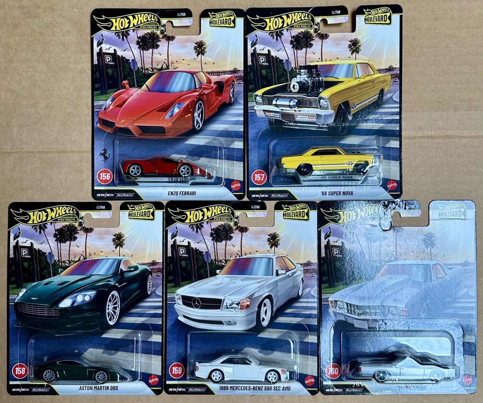 Hot Wheels 2026 Premium Boulevard #156-160 GJT68-958J Complete Set of 5 IN HAND Hot Wheels 2026 Premium Boulevard #156-160 GJT68-958J Complete Set of 5 IN HAND